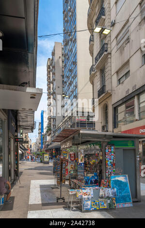 Kiosque sur la Calle Florida, une rue commerçante du centre-ville, Buenos Aires, Argentine Banque D'Images