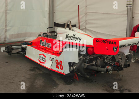 McLaren M26 avant la course Banque D'Images