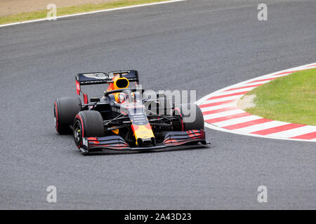 Circuit de Suzuka Suzuka, City, Japon. Oct 11, 2019. La formule un Grand Prix du Japon, jour de pratique ; le nombre 33 Aston Martin pilote Red Bull Max Verstappen au cours de la pratique 2 : Action Crédit Plus Sport/Alamy Live News Banque D'Images