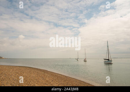 Sur l'île West Mersea, Essex Mersea est bien connue pour ses pêcheurs d'huîtres et la qualité des restaurants de fruits de mer. Banque D'Images