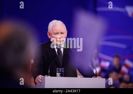 Chelm, Pologne. 11Th Oct 2019. Leader du PiS, Jaroslaw Kaczynski prend la parole à la convention définitive des élections parlementaires en campagne. Photo : JP JP Crédit : noir/noir fil ZUMA/Alamy Live News Banque D'Images