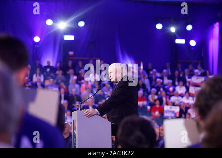 Chelm, Pologne. 11Th Oct 2019. Leader du PiS, Jaroslaw Kaczynski prend la parole à la convention définitive des élections parlementaires en campagne. Photo : JP JP Crédit : noir/noir fil ZUMA/Alamy Live News Banque D'Images