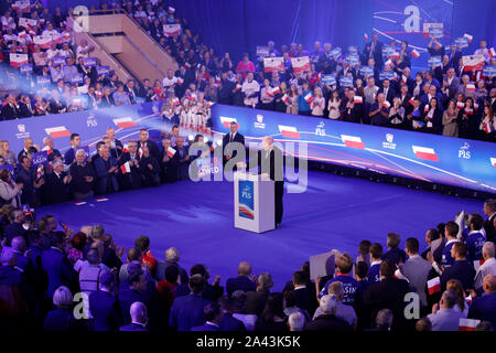 Chelm, Pologne. 11Th Oct 2019. Leader du PiS, Jaroslaw Kaczynski prend la parole à la convention définitive des élections parlementaires en campagne. Photo : JP JP Crédit : noir/noir fil ZUMA/Alamy Live News Banque D'Images