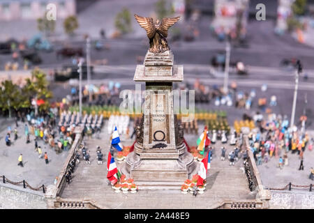 Vue de l'art miniature capture de l'histoire et la culture de Shanghai sur l'affichage lors de l'exposition le parc de thème du Monde de miniatures à Shanghai, C Banque D'Images