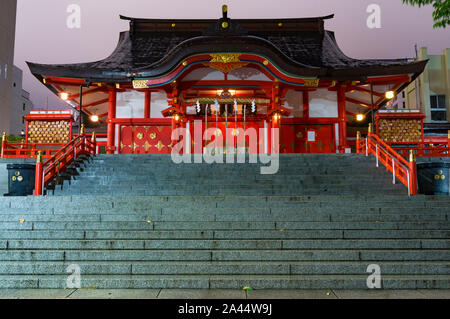 Tokyo, Japon - 29 août 2016 : Hanazono Shrine d'inari - divinité shinto. Shinjuku, Tokyo, Japon Banque D'Images