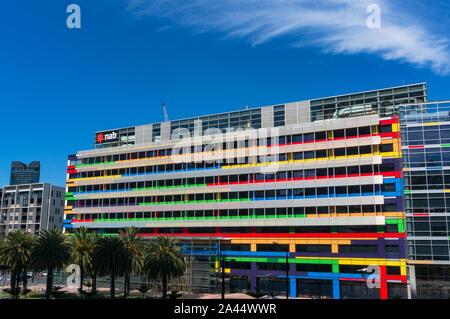 Melbourne, Australie - le 7 décembre 2016 : Corporate Office of National Australia Bank sur 800 Bourke Street, Docklands, Melbourne. NAB est un des fou Banque D'Images