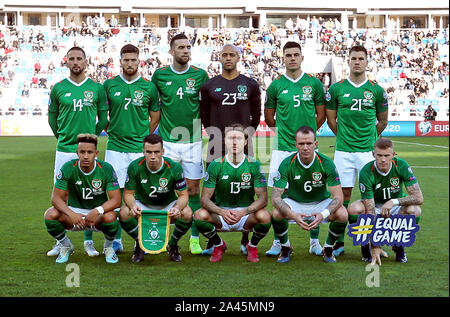 République d'Irlande (équipe de haut en bas, de gauche à droite), Pier Paolo Pasolini Conor Matt Doherty, Shane Duffy, gardien de but Darren Randolph, John Egan, James Collins, Callum Robinson, Seamus Coleman, Jeff Hendrick, Glenn Whelan et James McClean aligner avant de kick-off pendant l'UEFA Euro 2020 Groupe d match de qualification, à Boris Paichadze Stadium, Tbilissi. Banque D'Images