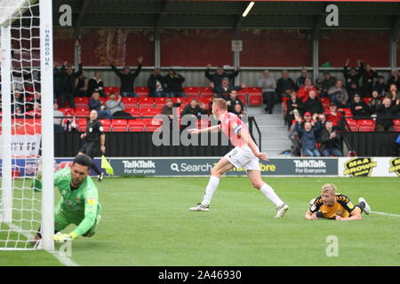 SALFORD, Angleterre 12 octobre Adam Rooney de Salford City fête son but pendant le match de Ligue 2 pari du ciel entre Salford City et Cambridge United à Moor Lane, Salford le samedi 12 octobre 2019. (Crédit : Simon Newbury | MI News) Editorial Utilisez uniquement Crédit : MI News & Sport /Alamy Live News Banque D'Images