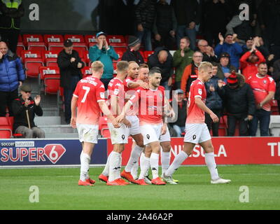 SALFORD, Angleterre 12 octobre Adam Rooney de Salford City fête son but pendant le match de Ligue 2 pari du ciel entre Salford City et Cambridge United à Moor Lane, Salford le samedi 12 octobre 2019. (Crédit : Simon Newbury | MI News) Editorial Utilisez uniquement Crédit : MI News & Sport /Alamy Live News Banque D'Images