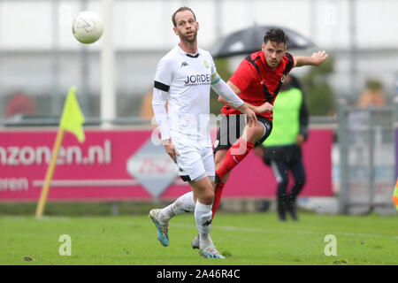 Amsterdam, Pays-Bas. Sep 23, 2019. AMSTERDAM, 12-10-2019, Sportpark Goed Genoeg, Tweede Divisie foot, Thomas van den Houten et Jesper van den Bosch capitaine durant le jeu AFC - ASWH. Credit : Pro Shots/Alamy Live News Banque D'Images