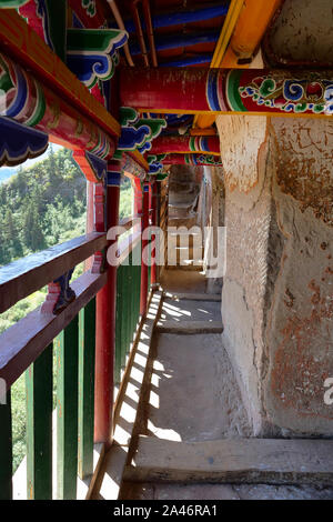 L'intérieur des grottes antiques à Mati Temple, Zhangye Chine Gansu. Banque D'Images