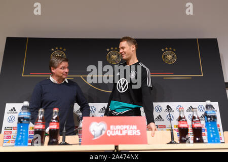 Tallinn, Estonie. 12 octobre, 2019. GES/football/Qualification Championnat d'Europe : Conférence de presse de l'équipe nationale allemande à Tallinn, 12.10.2019 Football/soccer : qualificatifs européens : Conférence de presse de l'équipe nationale allemande, Tallinn, le 12 octobre 2019 | Conditions de crédit dans le monde entier : dpa/Alamy Live News Banque D'Images