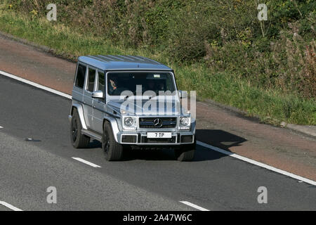 2015 Mercedes-Benz G argent 350 4matic D AUTO ; le trafic de véhicules, transports, véhicules modernes, voitures, automobile sud-nord sur l'autoroute M61,UK Banque D'Images