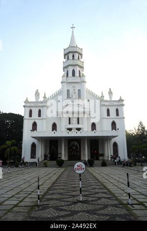 Allapuzha, Alleppey, Kerala, Inde, Asie du Sud-Est - Novembre 2017 : Notre Dame du Mont Carmel église cathédrale. Banque D'Images