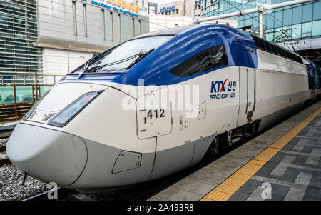 Séoul Corée , 27 septembre 2019 : l'avant du train à grande vitesse KTX Sancheon Station à Séoul en Corée du Sud Banque D'Images
