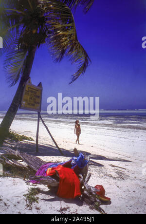 La plage de Bwejuu, Zanzibar, Tanzanie à l'Est Banque D'Images