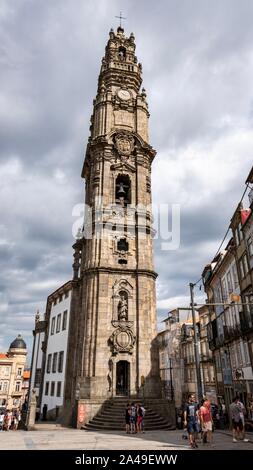 Tour des Clercs de Porto, Portugal. Banque D'Images