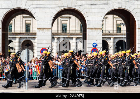 Madrid, Espagne - 12 octobre 2019 : l'armée espagnole pendant la marche espagnol Fête nationale Défilé de l'Armée Banque D'Images