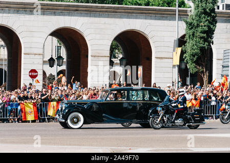 Madrid, Espagne - 12 octobre 2019 : Le roi d'Espagne Felipe VI au cours de espagnol Fête nationale Défilé de l'armée. Banque D'Images