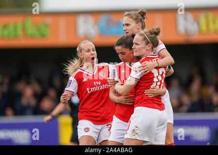 Londres, Royaume-Uni. 13 Oct, 2019. Les joueurs d'Arsenal célébrer Danielle Van de Donk a pour objectif au cours de la Barclays FA Women's Super League match entre Chelsea et Arsenal femmes Femmes à Kingsmeadow le 13 octobre 2019 à Kingston Upon Thames, Angleterre. Credit : PSP Sport Press Photo. /Alamy Live News Banque D'Images