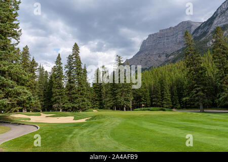 18e trou à Banff Springs Golf Course, Banff, Canada Banque D'Images