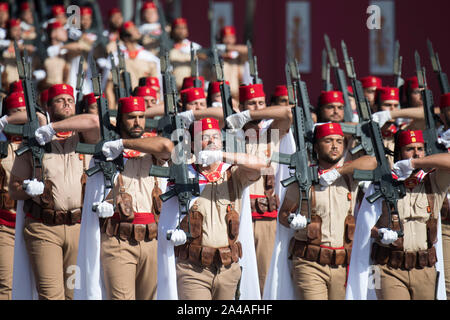 Madrid, Espagne. 12 octobre, 2019. Des soldats dans le défilé militaire pour la fête nationale espagnole. Madrid, 12.10.2019 | Conditions de crédit dans le monde entier : dpa/Alamy Live News Banque D'Images
