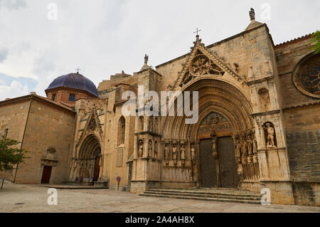 Santa Maria la Mayor, XIII siècle église gothique et renaissance à Morella, un des plus beaux villages d'Espagne (Maestrazgo, Castellón, Espagne) Banque D'Images