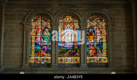 Vitraux de la cathédrale de Malaga (Basilique de la Encarnacion), Andalousie, espagne. Juin-25-2019 Banque D'Images