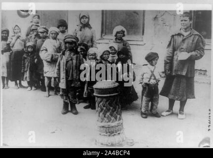 L'amère vérité--conditions réelles dans le domaine de la famine russe Banque D'Images