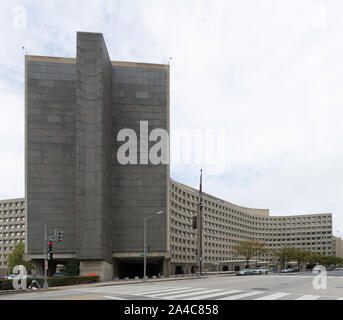 Le Robert C. Weaver Federal Building, situé au 451, 7e Rue S.W., Washington, D.C. Banque D'Images