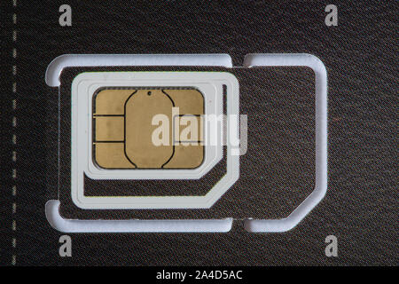 Les cartes SIM pour téléphones mobiles, différentes tailles, MicroSIM, Nano-SIM, Banque D'Images