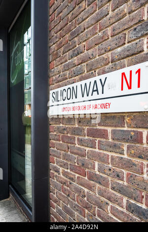 Silicon Way Londres - Silicon Way est une petite rue près de Old Street, également connu sous le nom de rond-point rond-point de silicium, à Shoreditch. London's Tech district. Banque D'Images