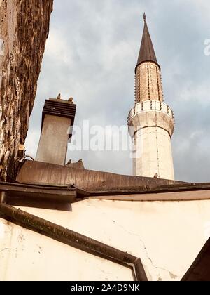 Portrait d'un minaret, mosquée Gazi Husrev-beg, Sarajevo, Bosnie et Herzégovine Banque D'Images