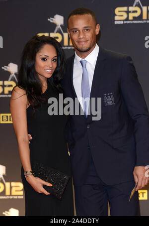 La photo doit être crédité ©Karwai Tang/Alpha Press 076780 16/12/12 Vincent Kompany et épouse Carla à la BBC Sports Personality Of The Year Award 2012 SPOTY tenue à Excel à Londres Banque D'Images