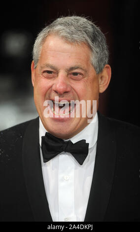 La photo doit être crédité ©Jeff Spicer/Alpha Press 076876 10/02/2013 Cameron Mackintosh BAFTA EE British Academy Film Awards 2013 Royal Opera House Londres Banque D'Images