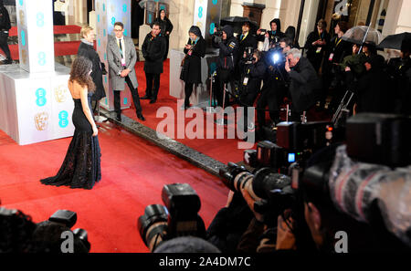 La photo doit être crédité ©Jeff Spicer/Alpha Press 076876 10/02/2013 Thandie Newton BAFTA EE British Academy Film Awards 2013 Royal Opera House Londres Banque D'Images