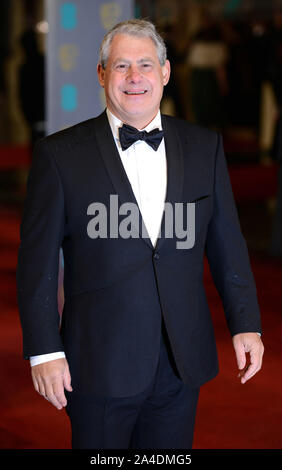 La photo doit être crédité ©Karwai Tang/Alpha Press 076875 10/02/2013 Cameron MacKintosh BAFTA EE British Academy Film Awards 2013 Royal Opera House Londres Banque D'Images