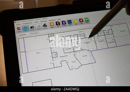 Des mesures DES PROPRIÉTÉS DE L'illustration, LE CALCUL DE LA SUPERFICIE Loi Carrez, DIAGNOSTICS DE BIENS IMMOBILIERS, DANS UN APPARTEMENT, PARIS (75) Banque D'Images