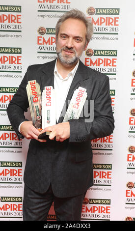 La photo doit être crédité ©Kate Green/Alpha Press 077037 24/03/2013 Sam Mendes Jameson Empire Film Awards 2013 Grosvenor Hotel London Banque D'Images