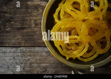 Jalebi / Jilebi - populaires pakistanais indien sweet faites pendant Diwali festival, selective focus Banque D'Images