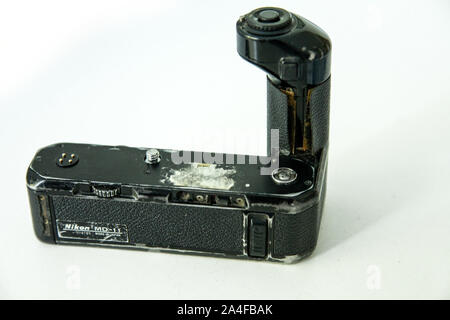 Un usé, enrobés de Nikon MD11 motordrive, utilisé sur FM ET FE seriers caméras. Banque D'Images