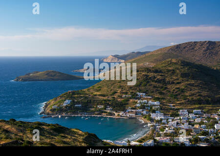 Kini, l'île de Syros, dans le sud de la mer Egée, en Grèce. Banque D'Images