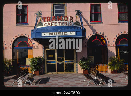 Cafétéria Traymore, détail d'entrée, la 2ème Avenue et 4th Street, Saint Petersburg, Floride Banque D'Images