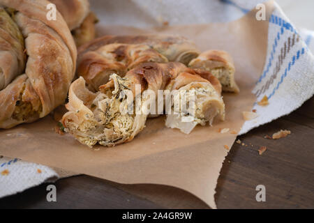 Romanian placinte- pâtisseries farcies feuilletés Banque D'Images