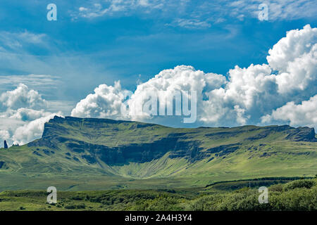 Trotternish ridge vues sur l'île de Skye Banque D'Images