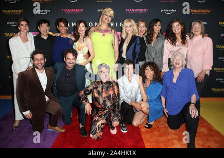 LA PREMIÈRE d'Amazon's 'Transparence Musicale Finale' Featuring : Gaby Hoffmann, Albert Cheng, Alexandra Billings, Kathryn Hahn, Shakina Nayfack, Judith Light, Melora Hardin, Pluie Valdez, Trace Lysette, Cherry Jones, Joe Lewis, Jay Duplass, Jill Soloway, Faith Soloway, Amy Landecker Où : Los Angeles, California, United States Quand : 14 Sep 2019 Credit : FayesVision/WENN.com Banque D'Images