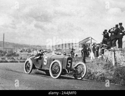 1914 Peugeot conduite par Boillot 1914 Grand Prix de France. Banque D'Images