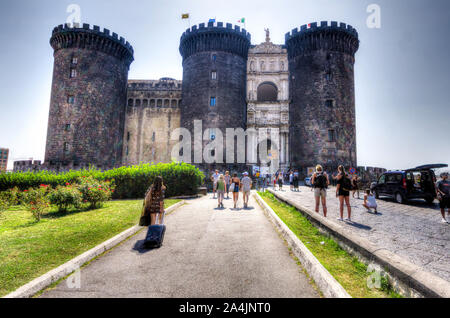 L'Italie, Campanie, Naples, Maschio Angioino ou Castel Nuovo Banque D'Images