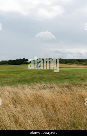 Etretat, Seine-Maritime / France - 14 août 2019 : les gens ont plaisir à jouer le golf d'Etretat sur la côte normande Banque D'Images