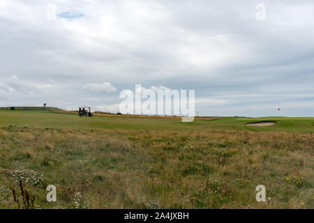 Etretat, Seine-Maritime / France - 14 août 2019 : les gens ont plaisir à jouer le golf d'Etretat sur la côte normande Banque D'Images